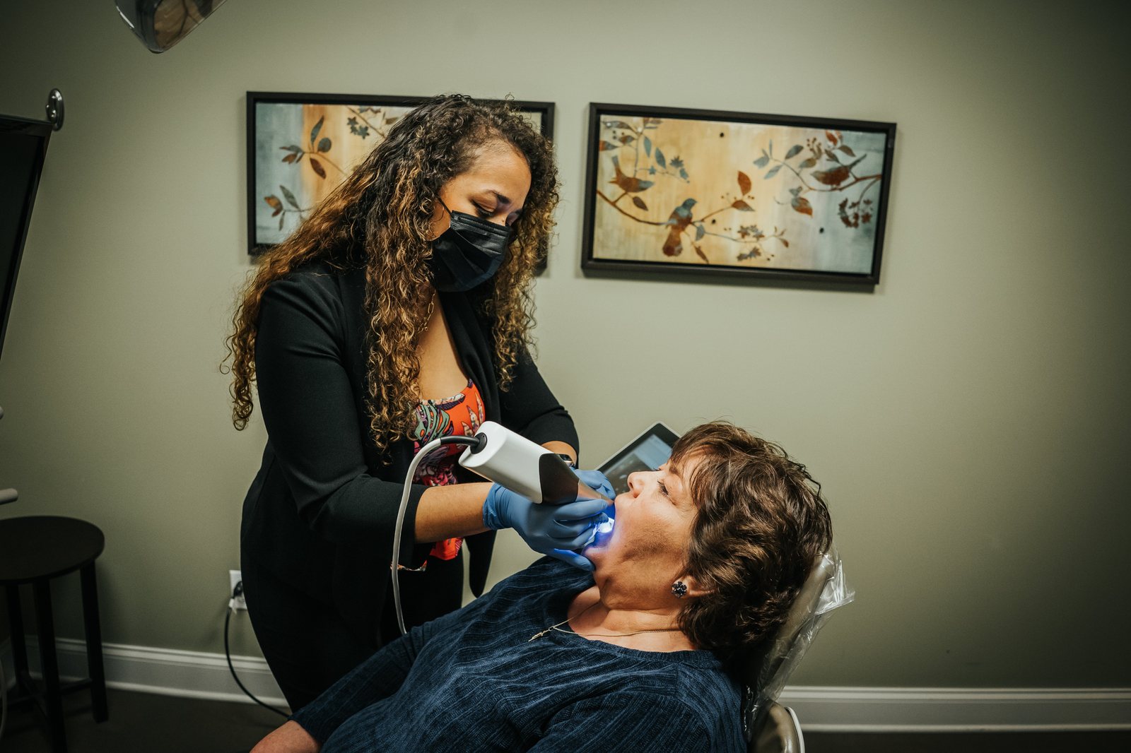 A follow-up examination at New York Dental Implants